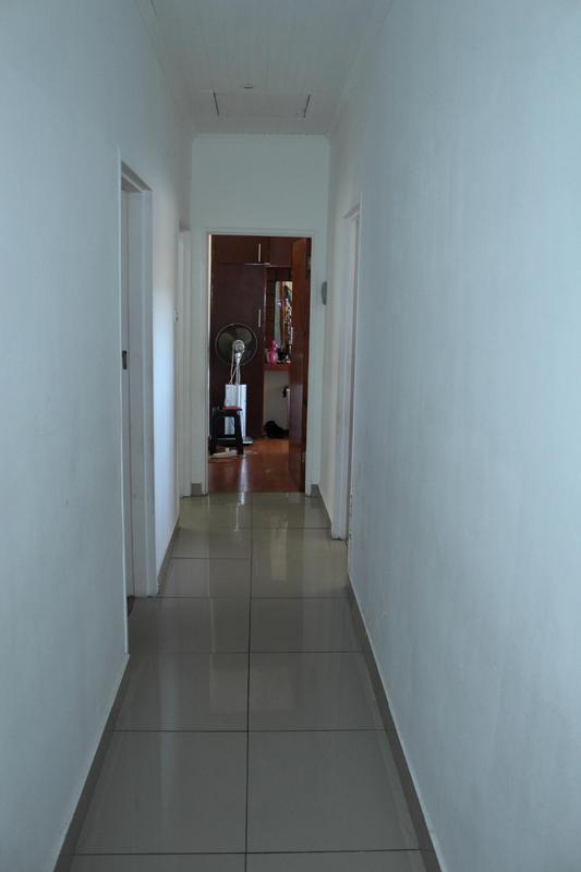 7 Bedroom Property for Sale in Vasco Estate Western Cape